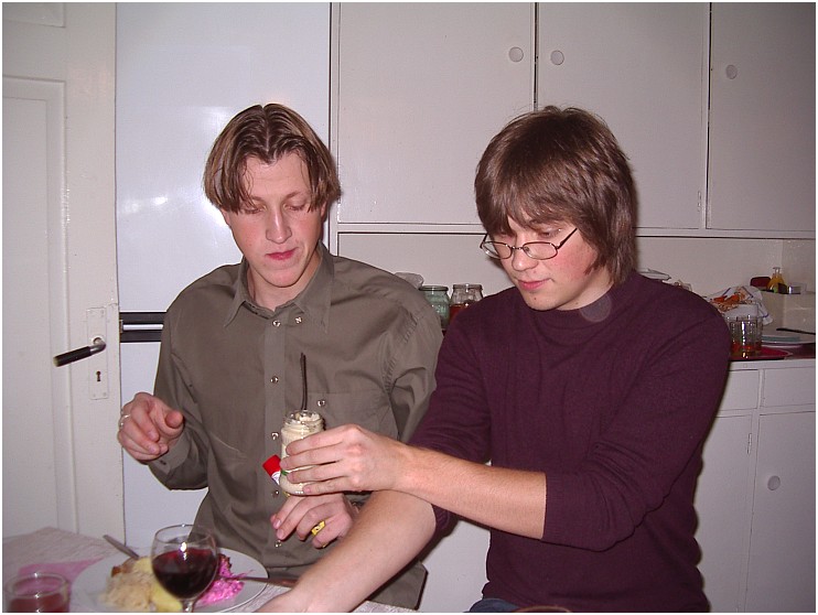 028 08 10 2005.JPG