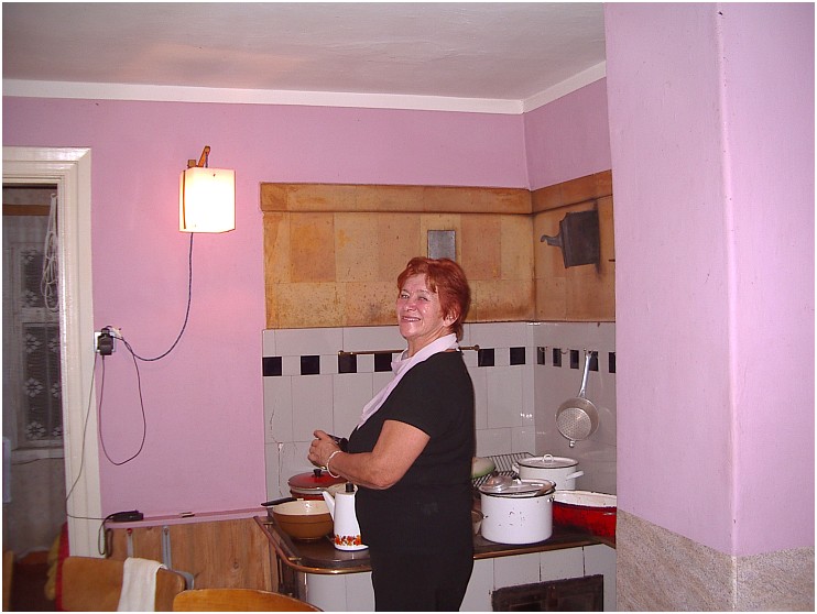 044 08 10 2005.JPG