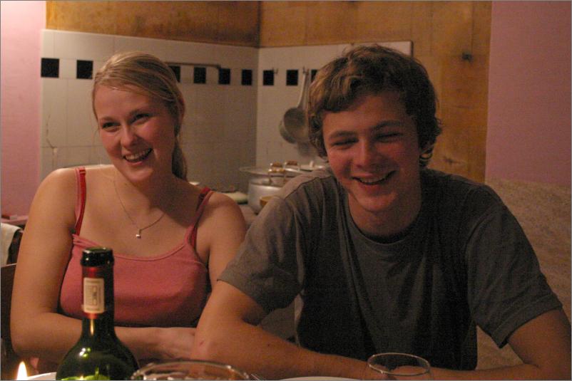 025 12 11 2005.jpg