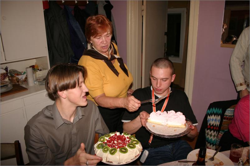 043 12 11 2005.jpg